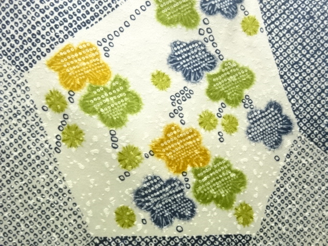  梅模様小紋着物